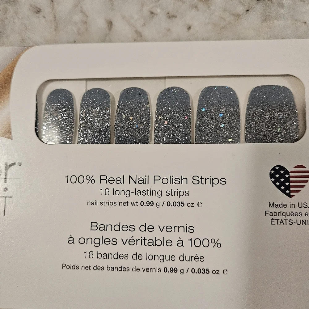 Color Street Sparkling Nail Strips-Retired Nightlife - Picture 2 of 4